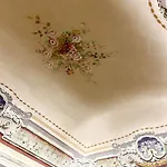 Al Duomo Oda ve Kahvaltı